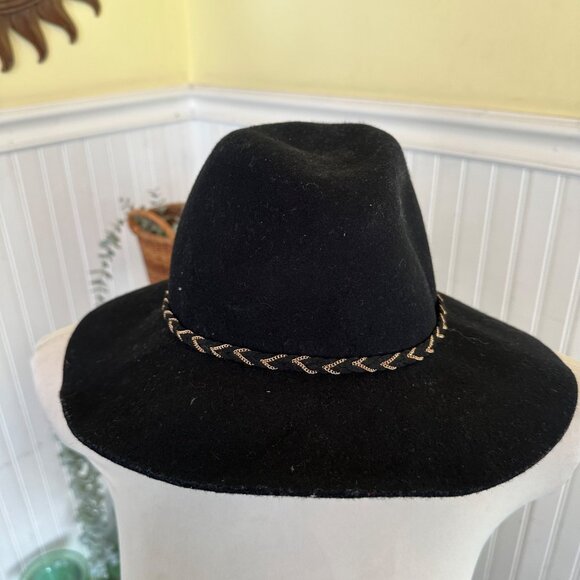 Wide-Brim Black Wool Fedora With Braided Metallic Gold Accent Band - Picture 4 of 6